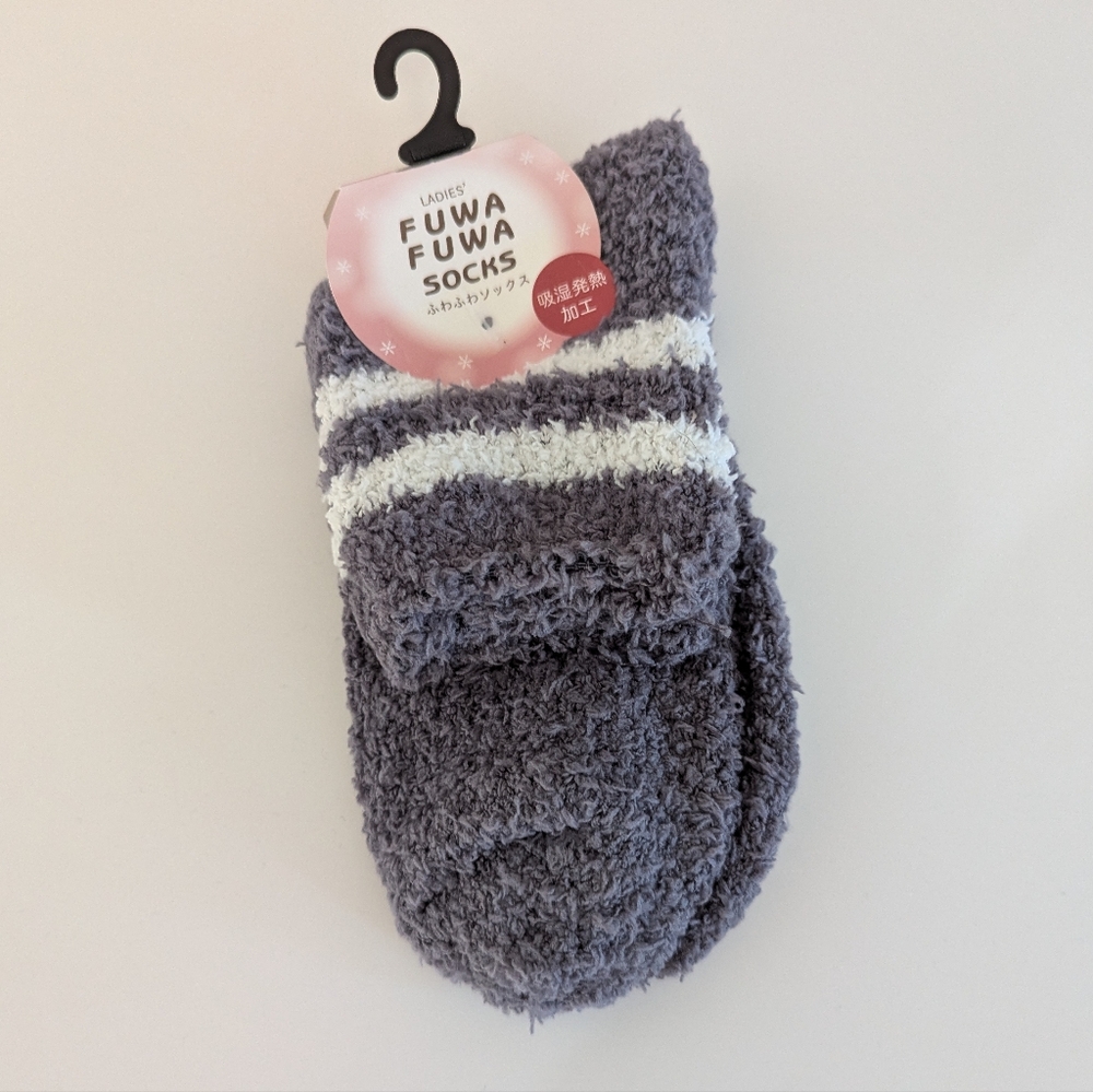 3 for $15🍒NEW Ladies Fluffy Lounge Socks